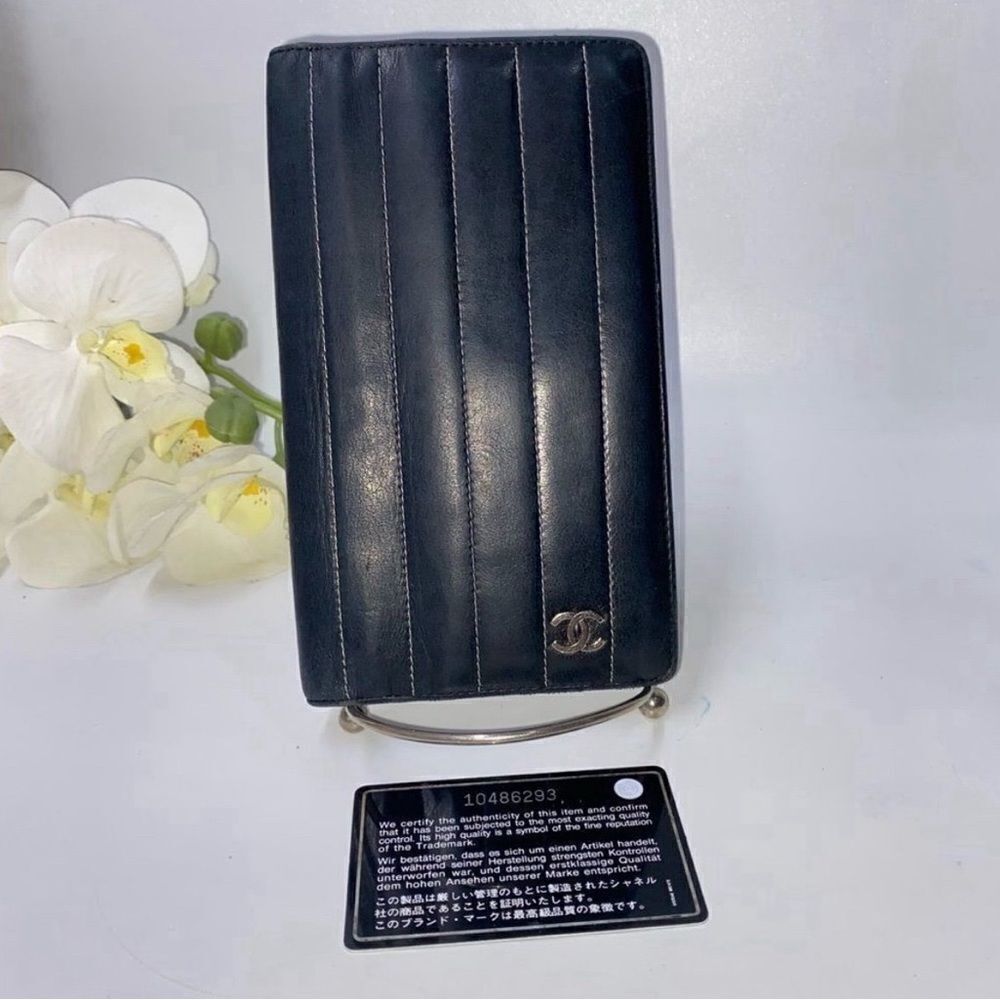 Authentic CHANEL Quilted Bifold Long Wallet Black